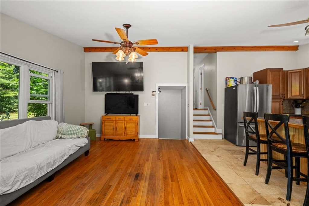237 Boston Rd, Palmer MA 01069 photo 12
