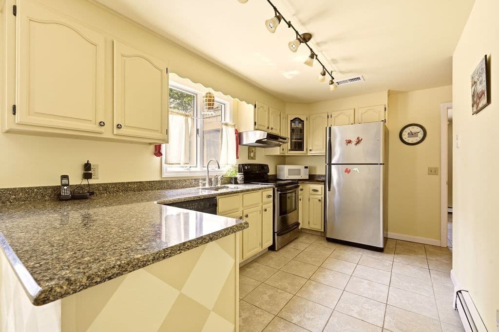 10 Circle Dr, Eastham MA 02642 photo 6