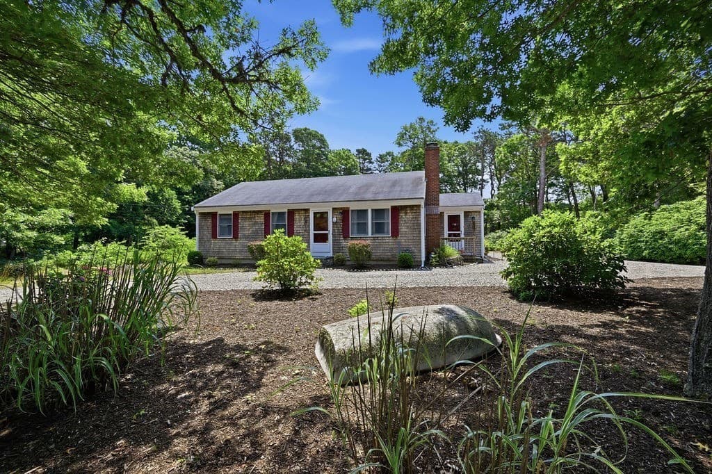 10 Circle Dr, Eastham MA 02642