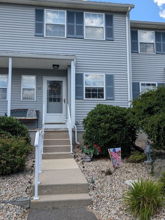 60 Waters Edge Dr # 60, Ludlow MA 01056 photo 13
