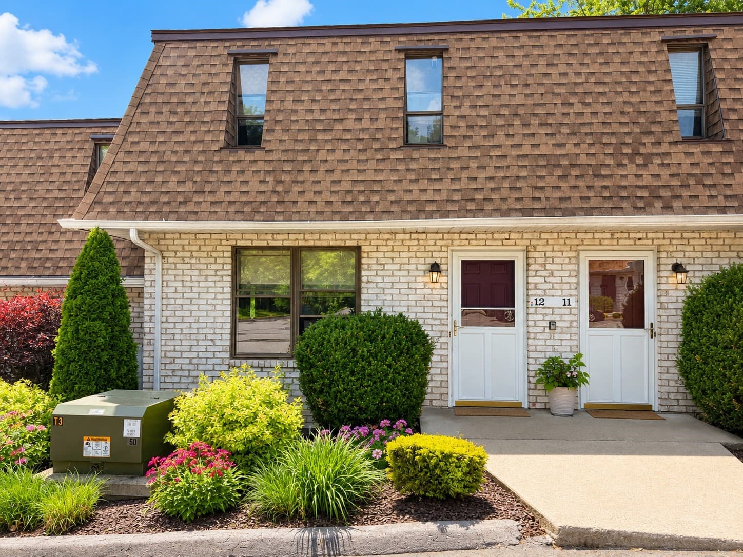 12 Granby Hts # 12, Granby MA 01033