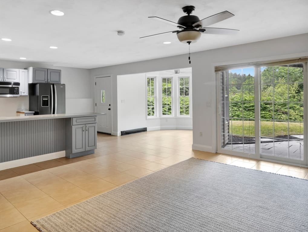 Single Family Residence at 31 Cedar St, North Reading MA 01864, North Reading, photo 25 of 42
