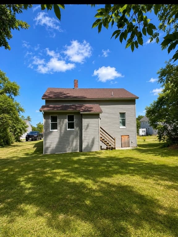 26 Maple St, Athol MA 01331 photo 3