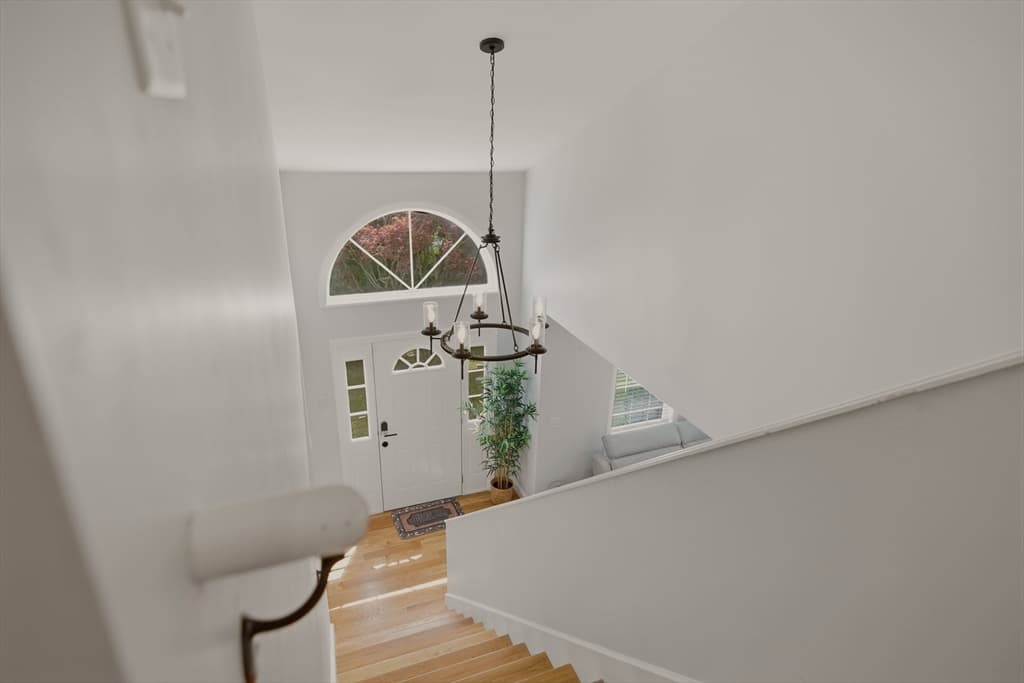 724 Woodman St, Fall River MA 02724 photo 22