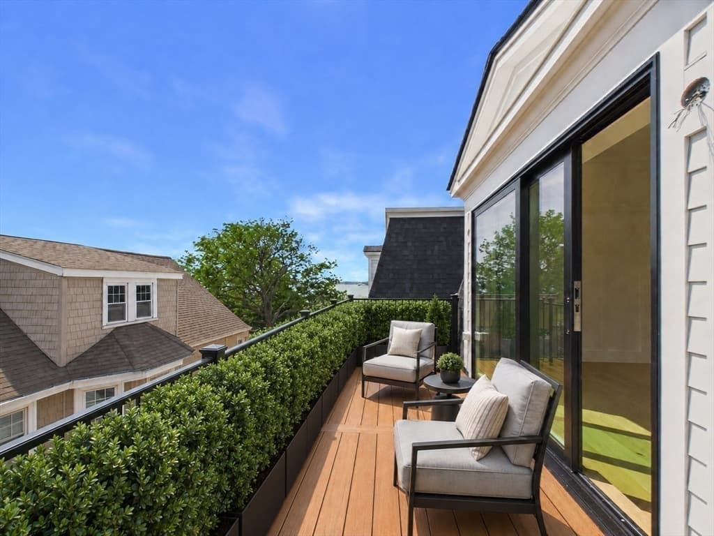 Condominium at 244 L Street # 7, Boston MA 02127, Boston, photo 13 of 37