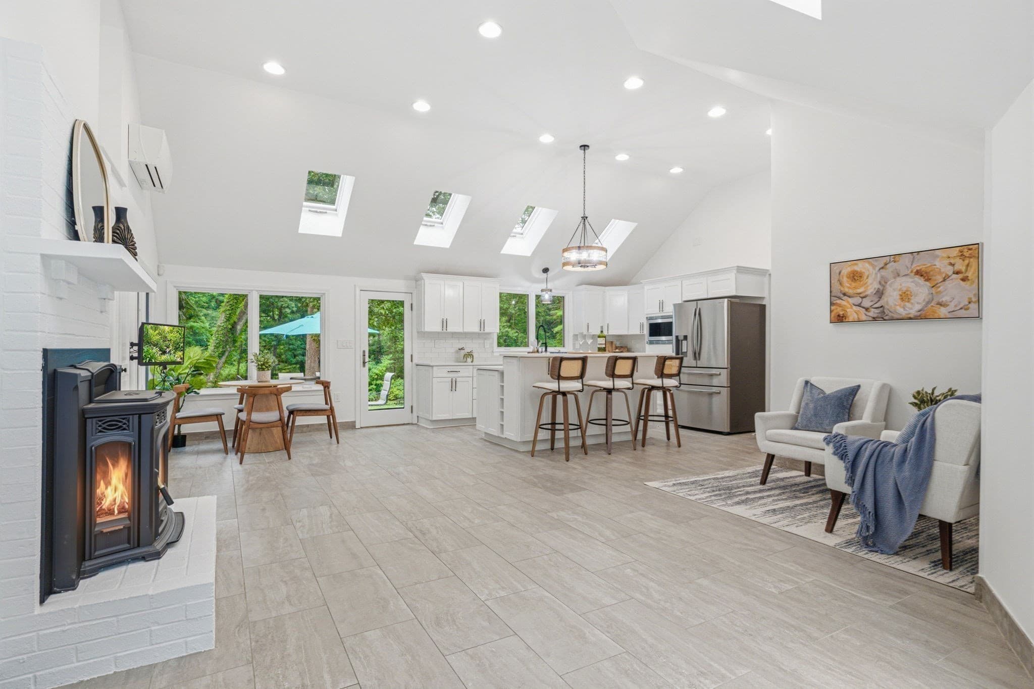 Single Family Residence at 105 Georgetown Rd, Boxford MA 01921, Boxford, photo 17 of 42