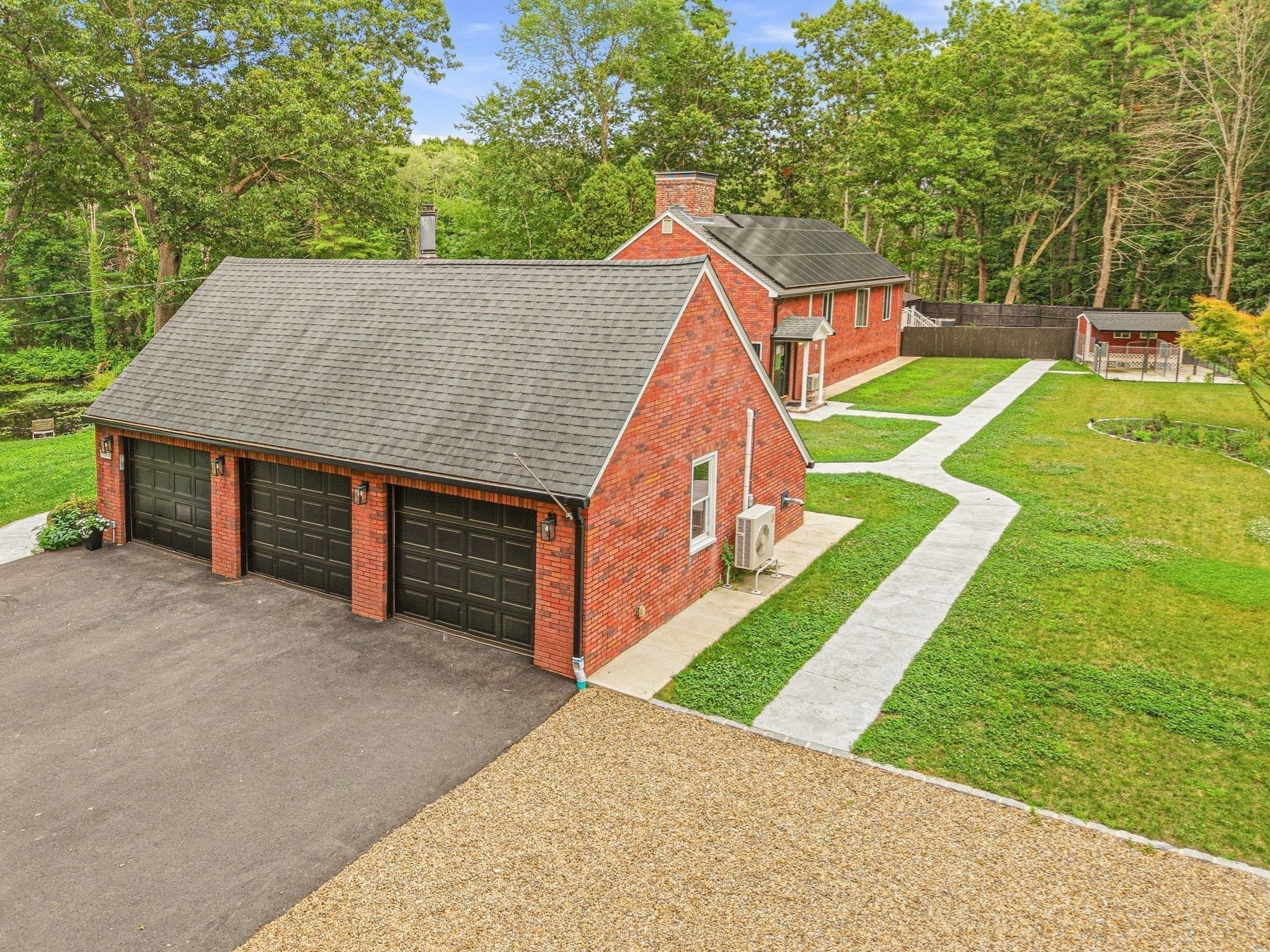 Single Family Residence at 105 Georgetown Rd, Boxford MA 01921, Boxford, photo 7 of 42