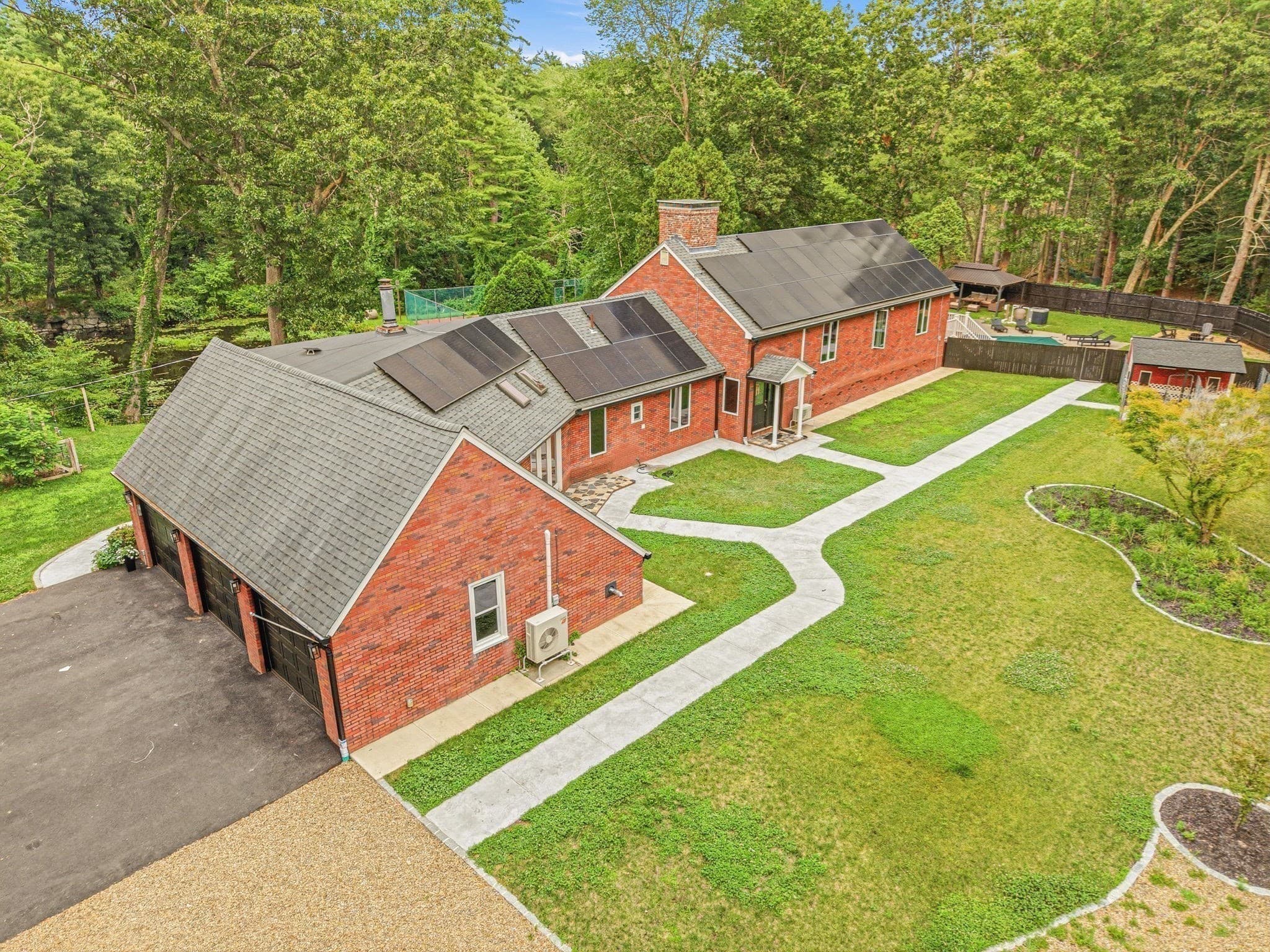 Single Family Residence at 105 Georgetown Rd, Boxford MA 01921, Boxford, photo 3 of 42