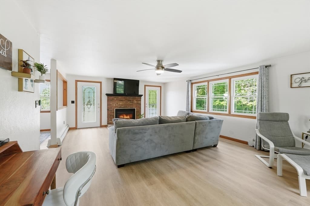 15 Sibley Rd, Ashburnham MA 01430 photo 11