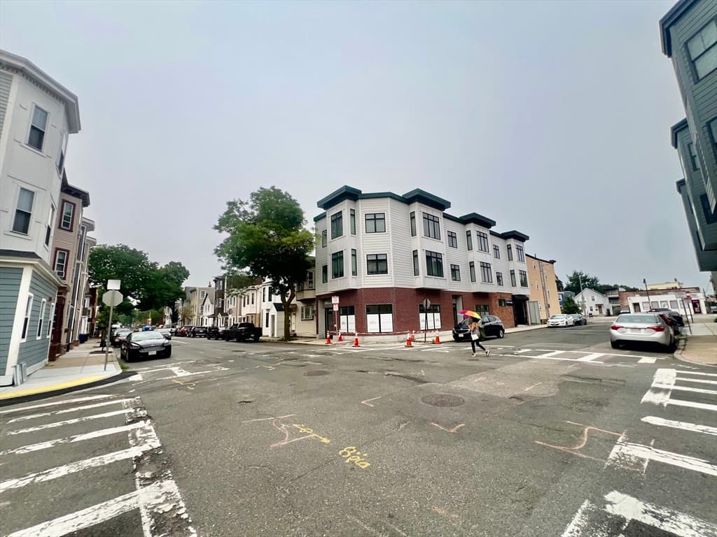 655 Saratoga # C, Boston MA 02128 photo 4