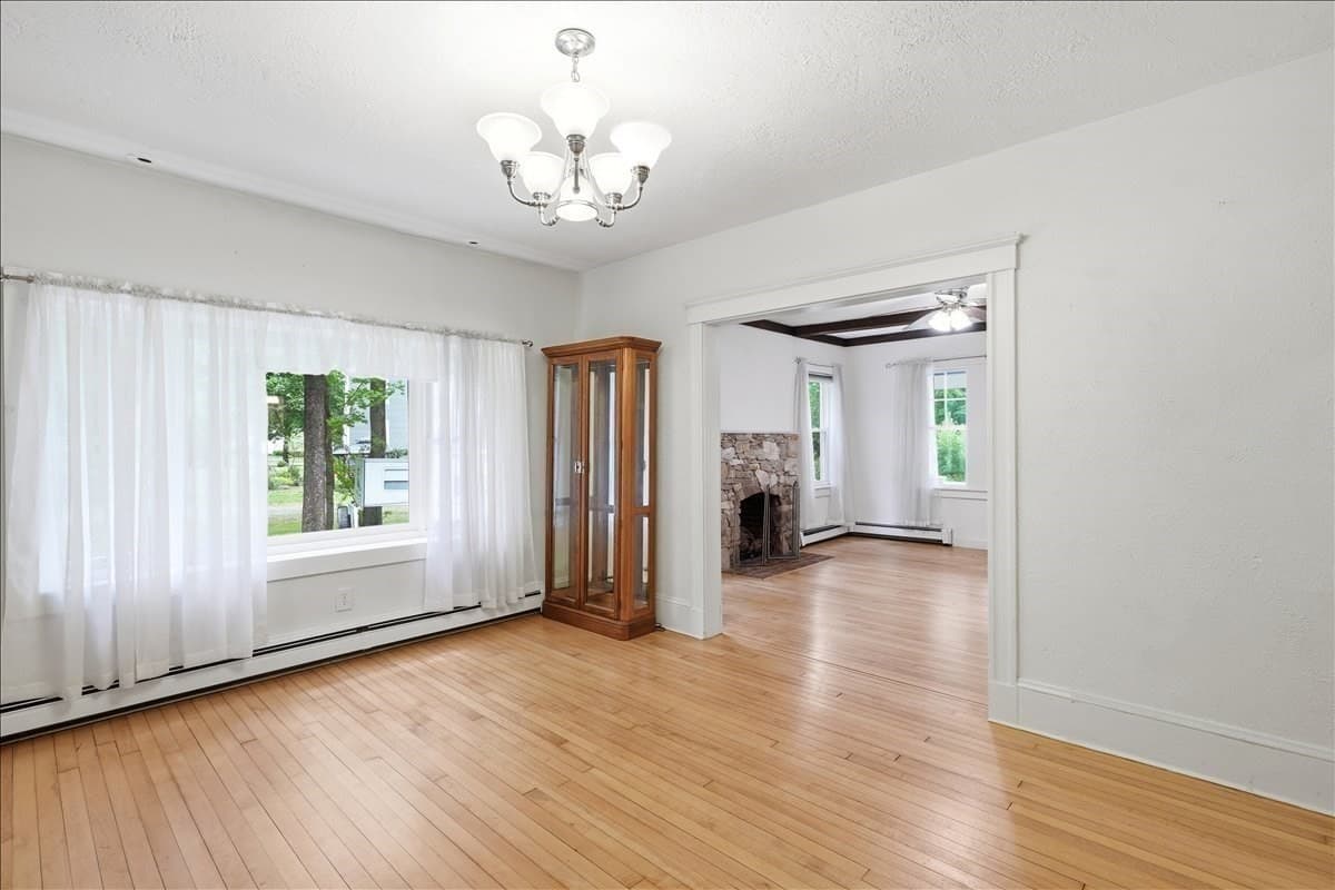 Single Family Residence at 15 Walnut St, West Bridgewater MA 02379, West Bridgewater, photo 5 of 42