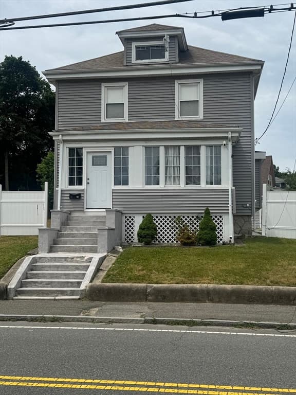 103 Manomet St, Brockton MA 02301