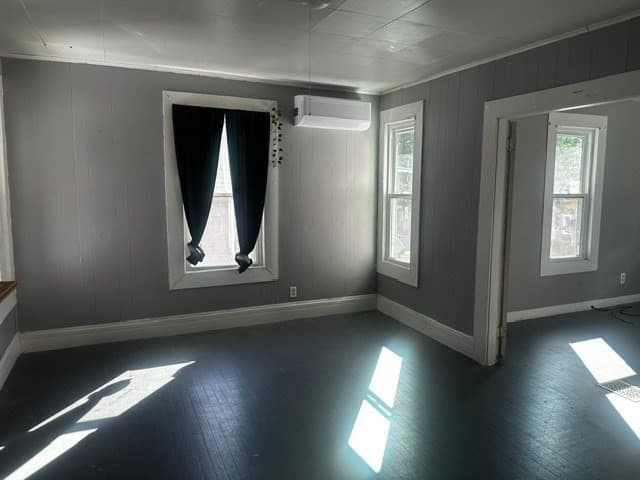 61-63 Acushnet Ave, Springfield MA 01105 photo 10