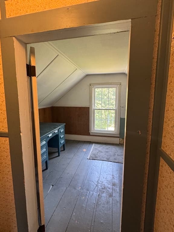 185 College St., Worcester MA 01610 photo 25