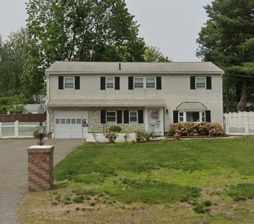 37 Rustcraft Rd, Dedham MA 02026
