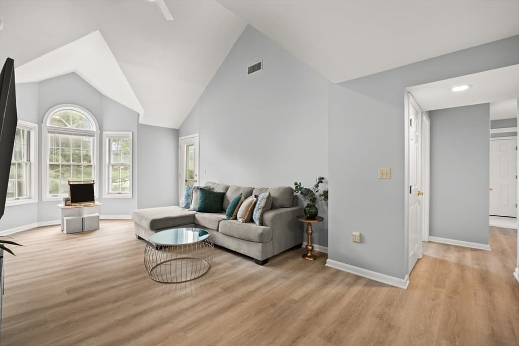 111 Carriage Ln # 111, Taunton MA 02780 photo 11