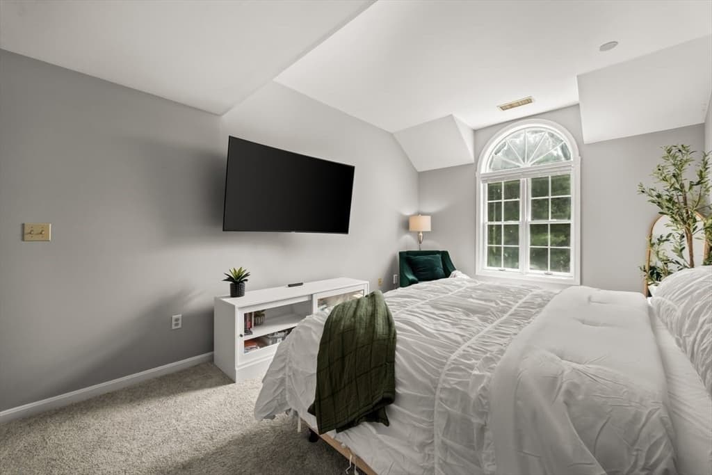 111 Carriage Ln # 111, Taunton MA 02780 photo 19