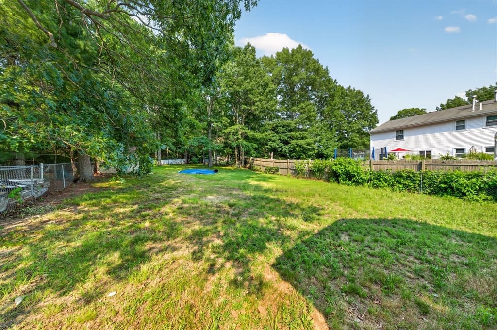 17 Pine Knoll Ln # B, Taunton MA 02780 photo 11