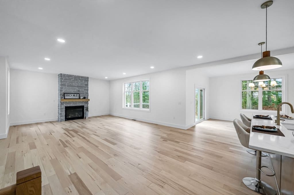 49 Balsam Hill Rd, Ludlow MA 01056 photo 7
