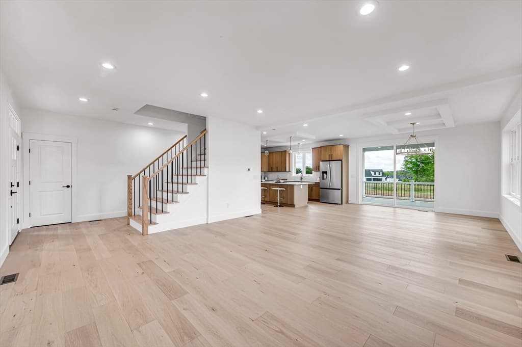 32 Balsam Hill Rd, Ludlow MA 01056 photo 8