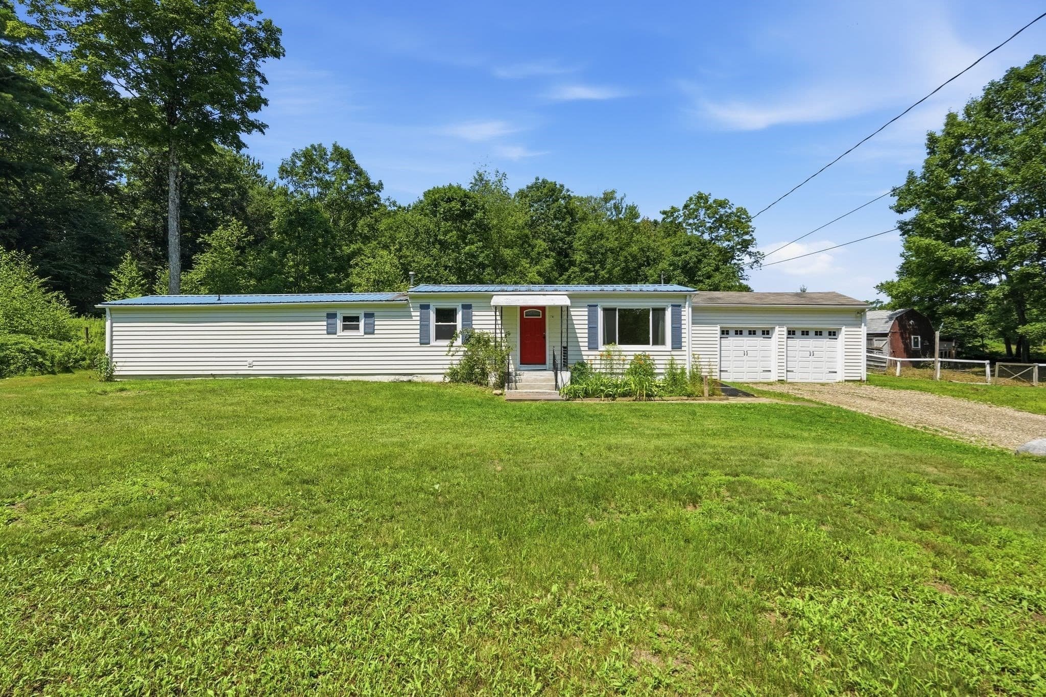 Single Family Residence at 78 Searle Rd, Huntington MA 01050, photo 2 of 32