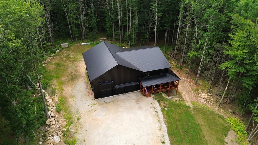 50 Hillside Dr, Sturbridge MA 01566