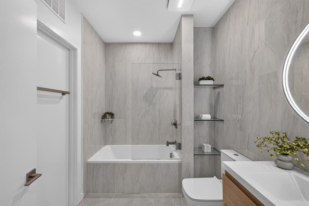 Condominium at 2-10 Maverick Sq, Boston MA 02128, Boston, photo 17 of 27