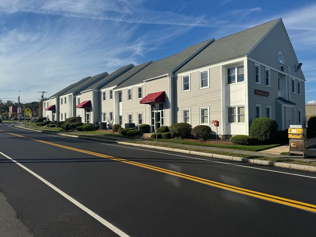 382 Lowell St, Wakefield MA 01880