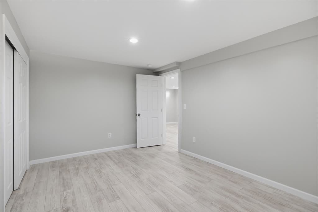 2 Evelyn Avenue, Raymond NH 03077 photo 24