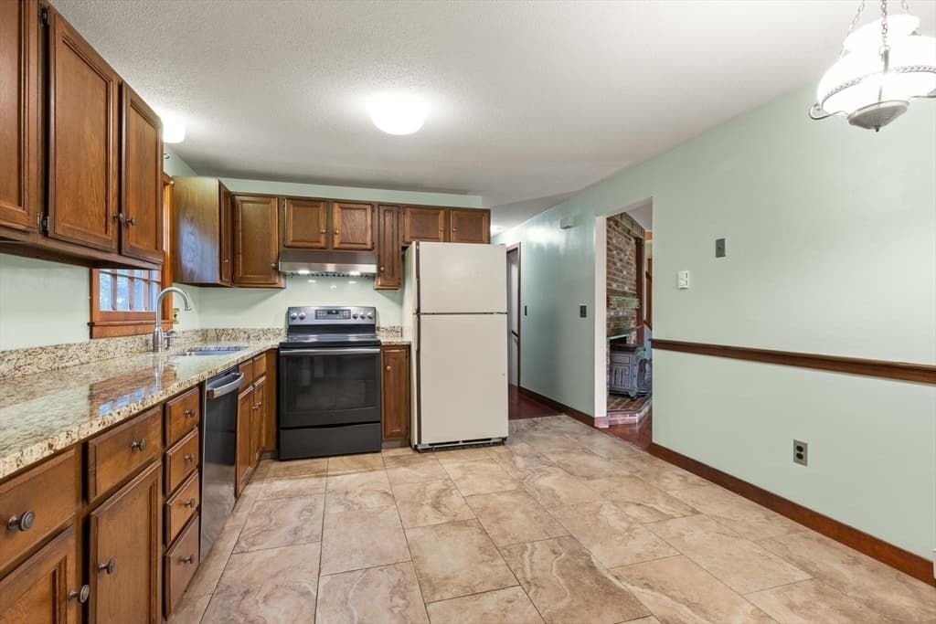 653 Townsend Road, Groton MA 01450 photo 9