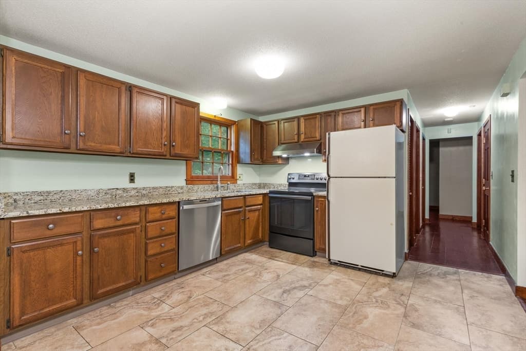 653 Townsend Road, Groton MA 01450 photo 10