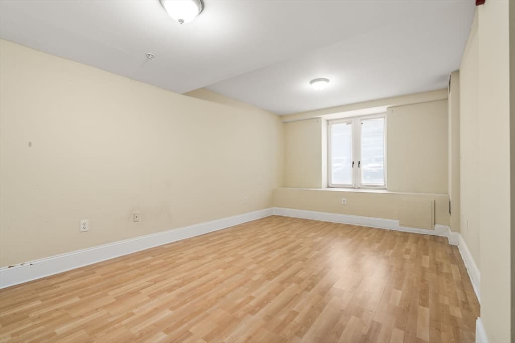 Condominium at 45 W Broadway # 101, Boston MA 02127, Boston, photo 12 of 18