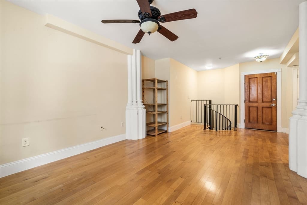 Condominium at 45 W Broadway # 101, Boston MA 02127, Boston, photo 4 of 18