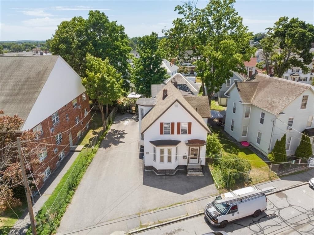 56-58 Pine St, Lowell MA 01851 photo 21