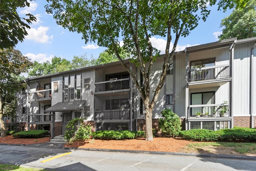 Condominium at 1461 Pawtucket Blvd # 4, Lowell MA 01854, Lowell, photo 2 of 17