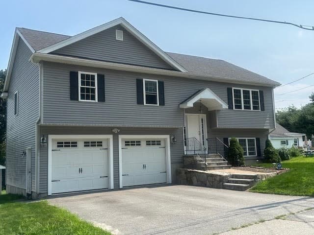 34 Carpenter Ave, Worcester MA 01605 photo 4
