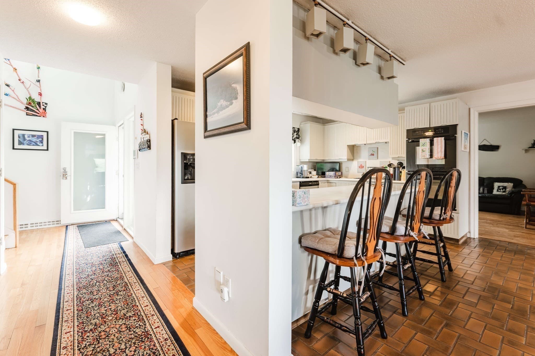 Single Family Residence at 46 Holly Pond Rd, Marion MA 02738, Marion, photo 20 of 40