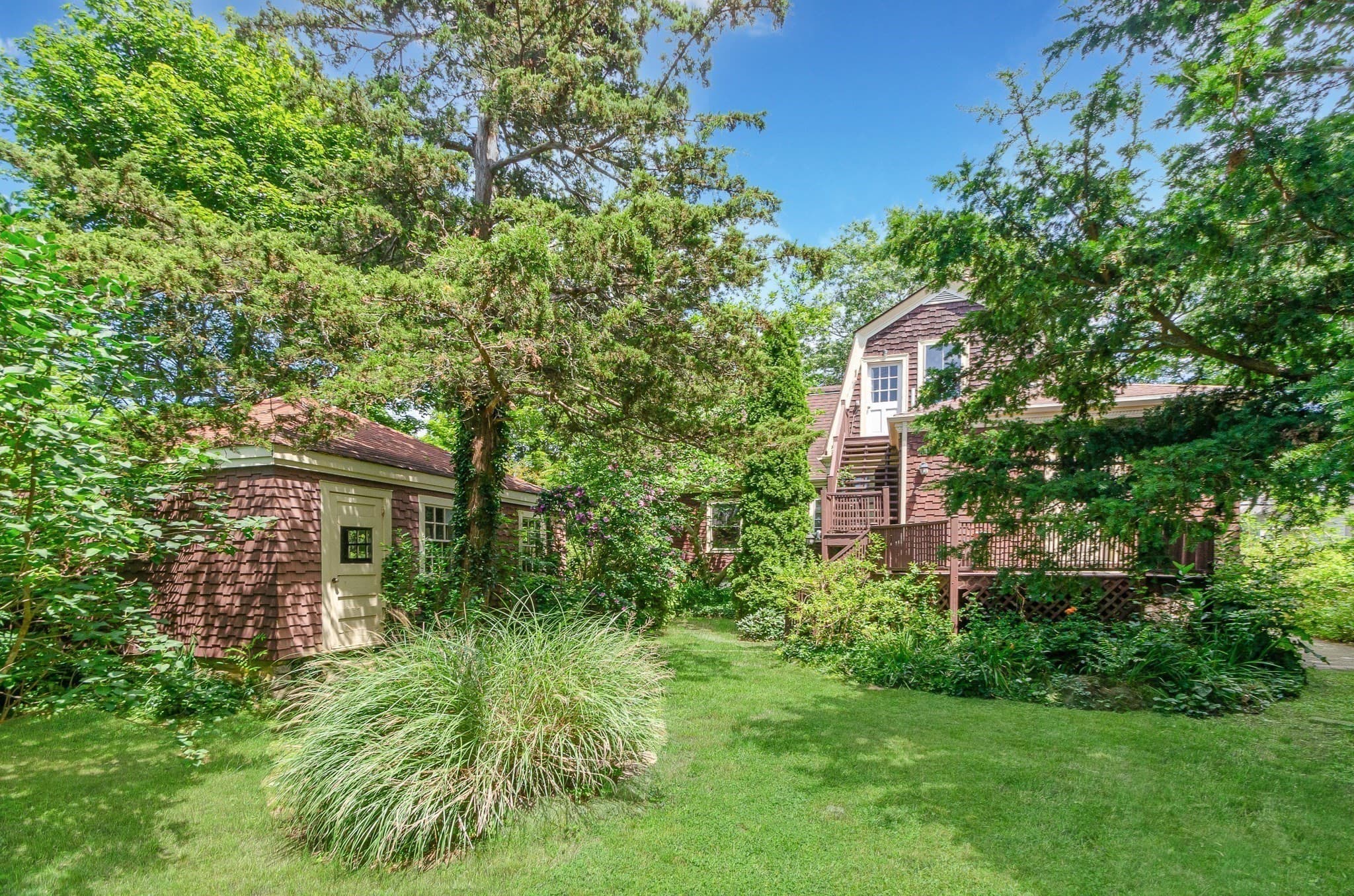 Multi Family at 43 Main St, Mattapoisett MA 02739, photo 34 of 42