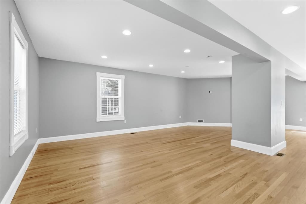 26 Calumet St, Peabody MA 01960 photo 24