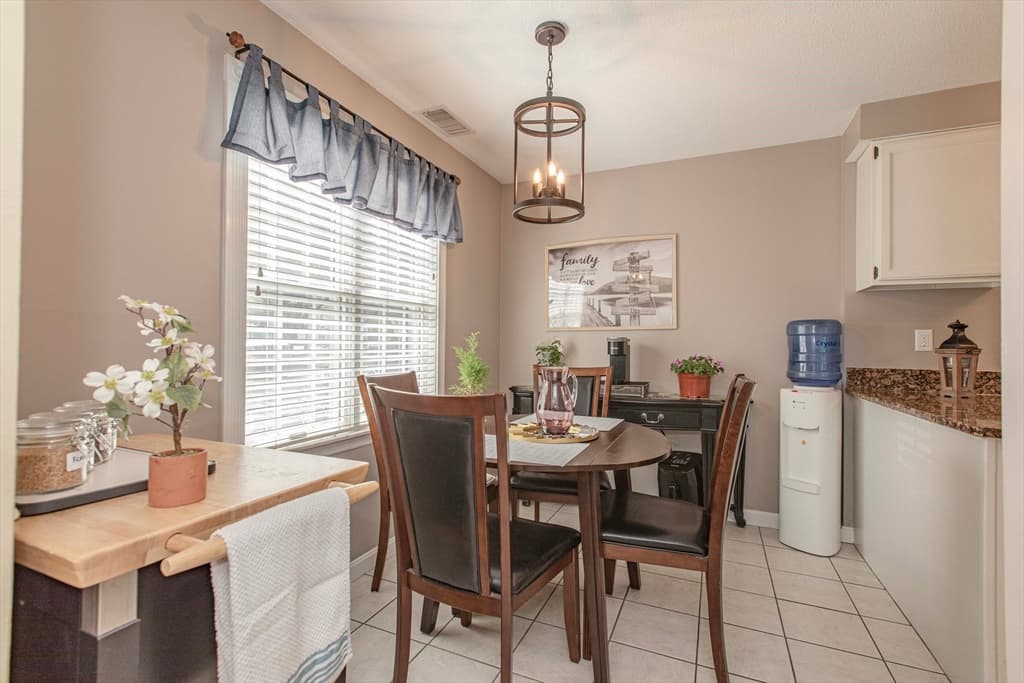 125 Highland Street # 402, Taunton MA 02780 photo 5
