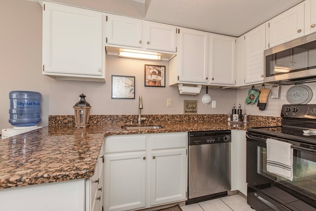 125 Highland Street # 402, Taunton MA 02780 photo 10