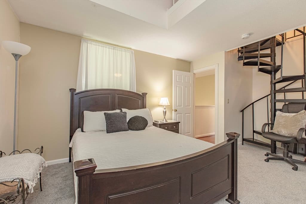 125 Highland Street # 402, Taunton MA 02780 photo 25
