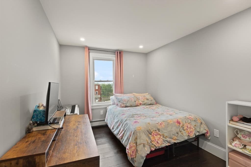 16 Cloutman St # 3, Salem MA 01970 photo 10