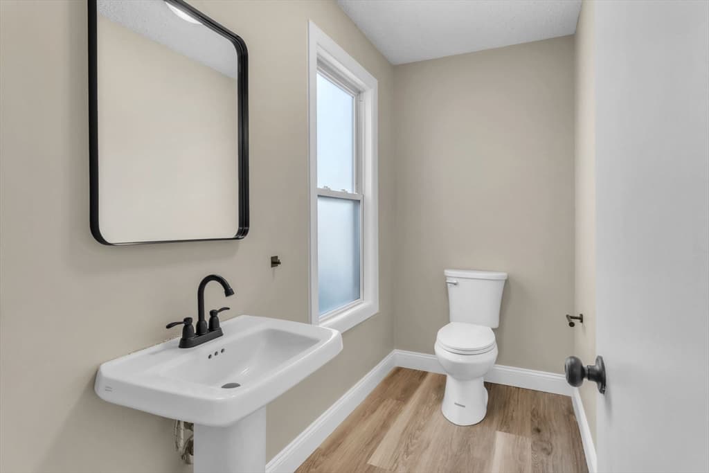 2166-2168 Main St, Palmer MA 01180 photo 9