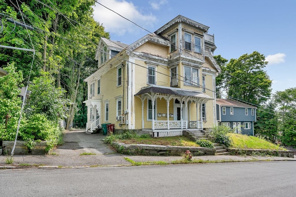 23 Eleventh Street # 2, Lowell MA 01850