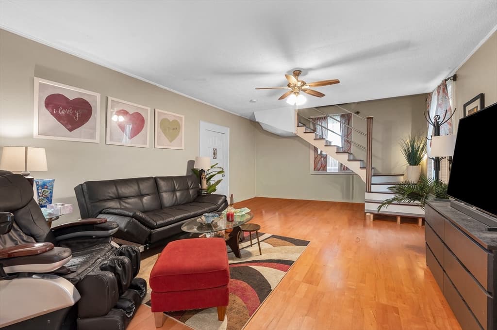 23 Eleventh Street # 2, Lowell MA 01850 photo 9