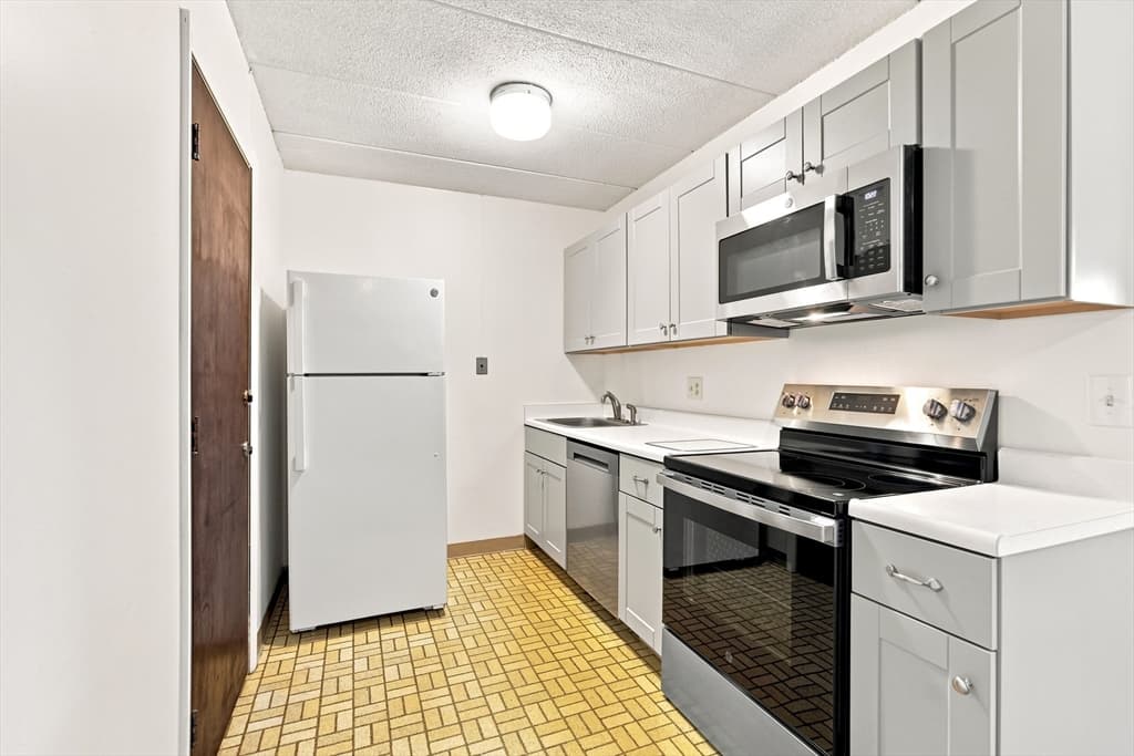 50 Water St # 47, Medford MA 02155 photo 3