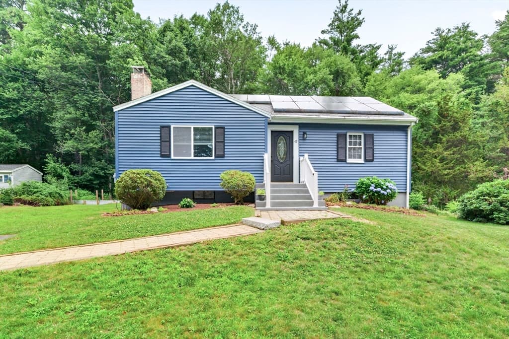 47 Southville Rd, Southborough MA 01772