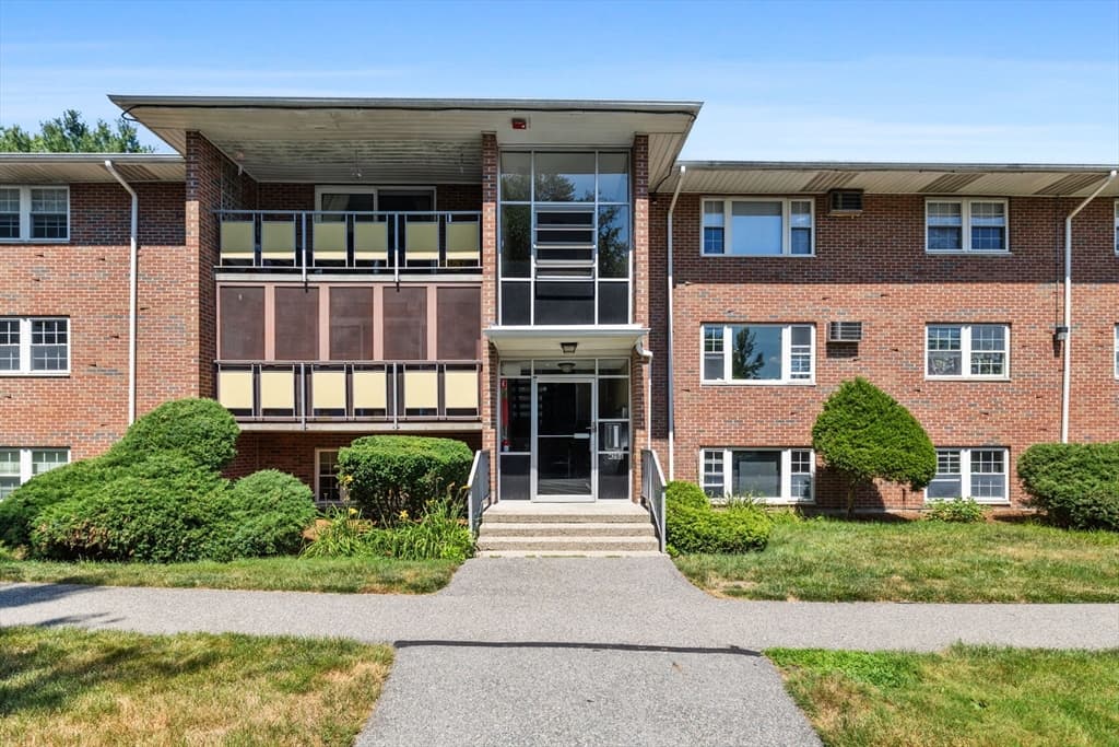 206 Rock St # M7, Norwood MA 02062 photo 20