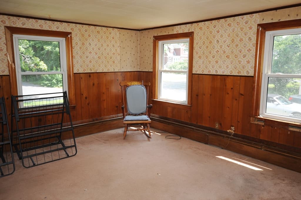 28 Pleasant St, Hanson MA 02341 photo 3